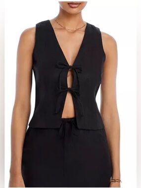 Faithfull the Brand Black Linen Elfie Top and Matching Black Linen Shorts